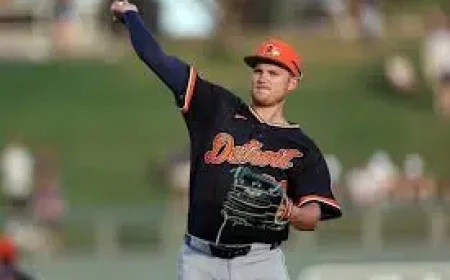 Parker Meadows carted off after violent collision: what it means for the Tigers now