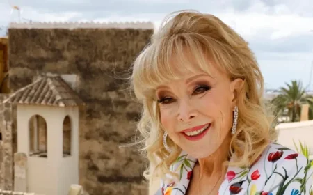 Barbara Eden’s Iconic Journey: ‘I Dream of Jeannie’ Star’s Life in Photos