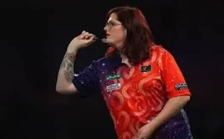 Noa-lynn Van Leuven blasts darts rule after women’s events ban