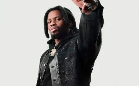 The Weeknd to Present 2026 Crunchyroll Anime of the Year Award