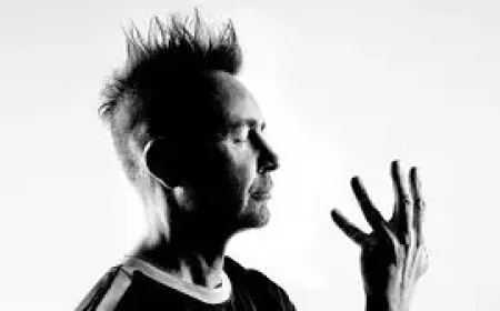 Nigel Kennedy’s 31-Date UK Return After Almost 15 Years Puts Old-Fashioned Touring Back in Focus