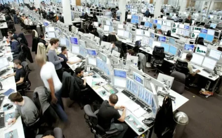 Strait of Hormuz Restrictions Sustain High Oil Prices