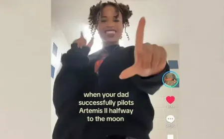 Victor Glover and the daughter video turning a moon mission into a family moment
