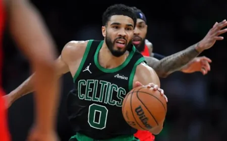 Jalen Brunson and the Knicks keep their edge in a tense Celtics return