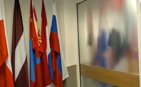 Stanford University Faces Russia’s ‘Undesirable’ Label, Leaving Students and Scholars in Limbo