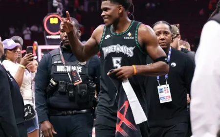 Timberwolves Edge Rockets 136-132: Edwards Shines in NBA Thriller