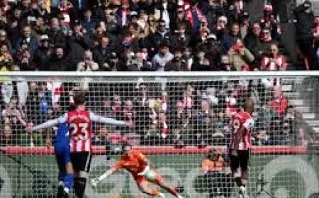 Everton and Brentford as the momentum swings early