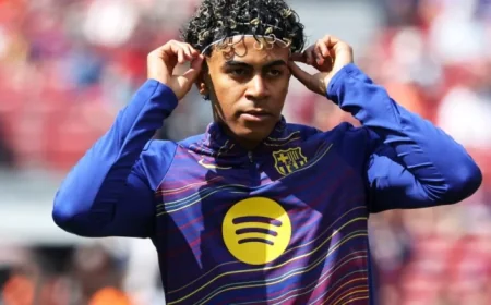 Lamine Yamal Exits Training Early Before Barcelona’s Espanyol Match