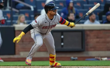 Diamondbacks Place Gabriel Moreno on Injured List