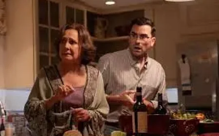 Schitt’s Creek Creator New Comedy: Dan Levy Says Cast Bonded Before Cameras Rolled