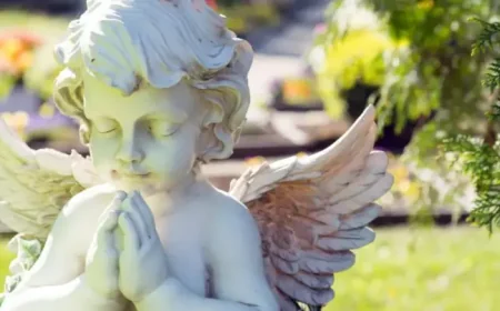 Knutsford in 2 angles: death notices, and a town’s vote-fight legacy