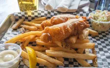 Customers Warn Against 6 Overpriced Seafood Chains