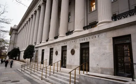 Bond Traders Shift Focus to Inflation as Fed Rate Cut Hopes Dim