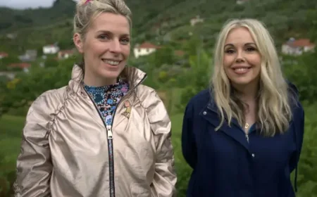 Zero Stars review: Sara Pascoe and Roisin Conaty find comedy in tourist traps