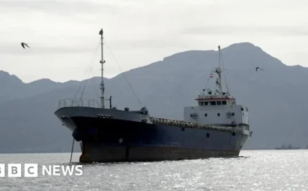 Oil Surges Above $100 After US Blocks Iran’s Ports Following Peace Talks’ Collapse