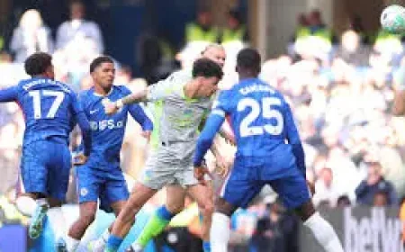 Premier League Football: 3-0 Chelsea win and 6-point twist in title race