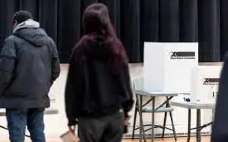 Canada Liberal Majority Government Nears as Three By-Elections Could Shift Parliament