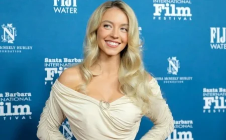 Sydney Sweeney Stuns as Cassie in Bold Euphoria Bikini Photo