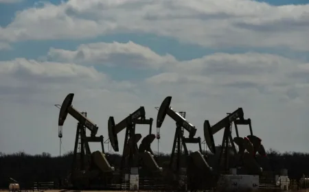 Low Inflation Eases Oil Shock Impact on Emerging Markets