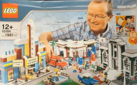 Lloyds Auctions Lego: $250K Collection Starts at $1 in Rare Seven-Part Sale