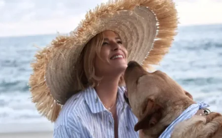 Selma Blair and 5 details behind a pajama capsule inspired by recovery