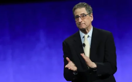 Sony’s Tom Rothman Urges Theaters to Extend Windows, Eliminate Ads