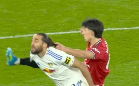 Lisandro Martinez’s Red Card Sparks Debate in Man United vs Leeds Match