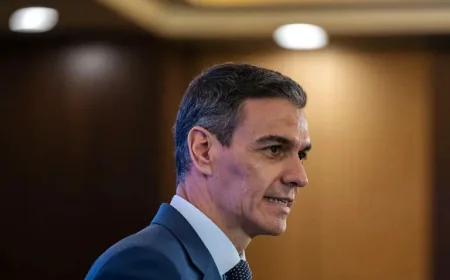 Spain Migrant Legalization Plan: 500,000 People, 1 Contentious Test of Policy