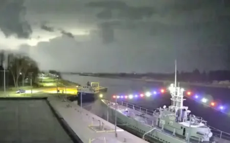 Tornado Grand Rapids as Overnight Storm Risk Builds in Southeast Michigan