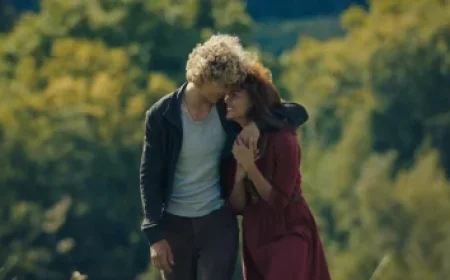 Tom Cruise Shines as ‘Digger’ at Warner Bros.’ CinemaCon