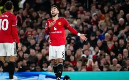 Leeds United News: 3 reasons the Martínez red card controversy still matters