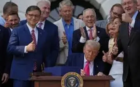 Gop Struggling Highlight Tax Cuts as Tax Day Arrives