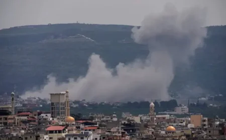 Mer Rouge as the cease-fire frays in April 2026