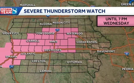 Kcci Radar: Severe storm threat grows over Iowa as hail, wind, and tornado watch continue