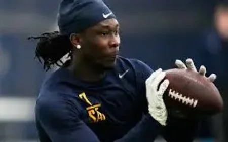 Nick Wright and Emmanuel McNeil-Warren as 2026 approaches