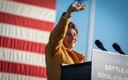 Amy Klobuchar Raises $4.8 Million in Minnesota Governor Race as Cash Edge Grows