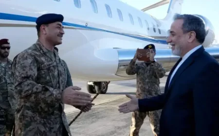 Ndtv: Pakistan mediator in Tehran pushes for new round of US-Iran negotiations in a tense 3-way opening