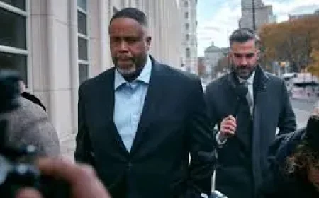 Damon Jones plans to plead guilty in sports gambling case