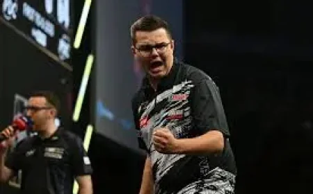 Premier League Darts LIVE: Darts Scores update from Rotterdam as Stephen Bunting faces Josh Rock