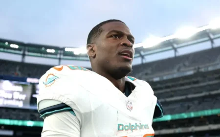 De’Von Achane Shines in Dolphins’ Voluntary Workouts