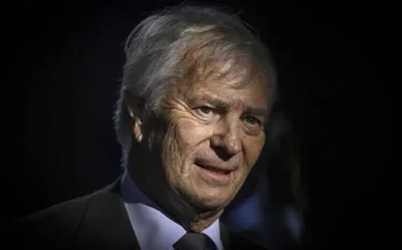 Dany Laferrière and 170 Writers Challenge Grasset Over Bolloré’s Grip