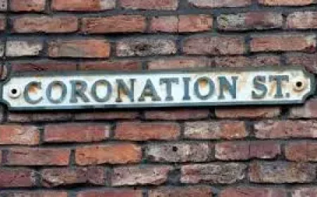 Coronation Street Spoilers: 3 powerful ways purple turned a soap storyline into a domestic abuse message