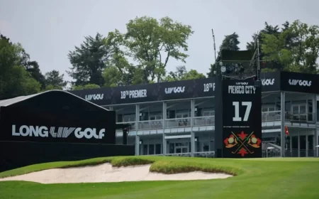 LIV Golf Tournament Disrupted by Streaming Issues Amid Financial Concerns