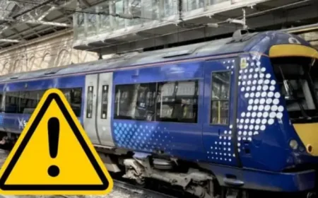 Glasgow Edinburgh Rail Disruption hits morning commute after power outage