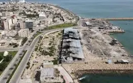 Oil Prices Plunge as Iran Declares the Strait of Hormuz Open During Ceasefire