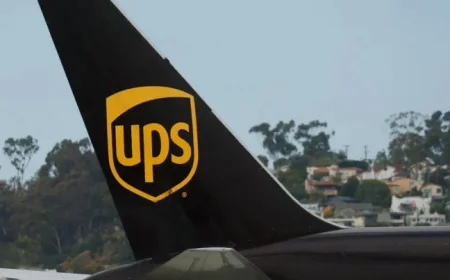 UPS Plane Aborts Landing as Jet Approaches Runway