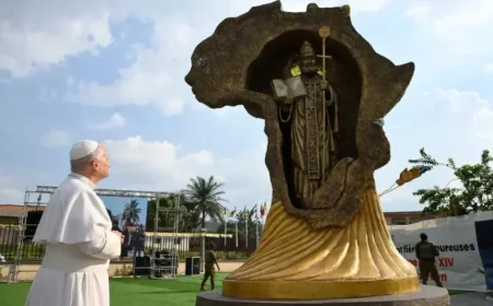 Pope Leo Xiv in Cameroon: 120,000 Gather for Open-Air Mass as AI Warning Lands in Douala