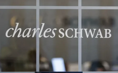 Schwab Customers Benefit from New Cryptocurrency Update