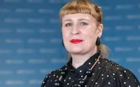 Jan Carson and the unsettling pull of Few and Far Between