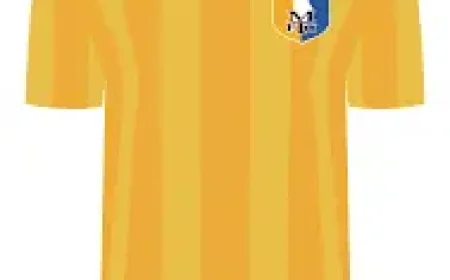 Four changes at Mansfield: Mansfield Town Fc reacts after midweek win